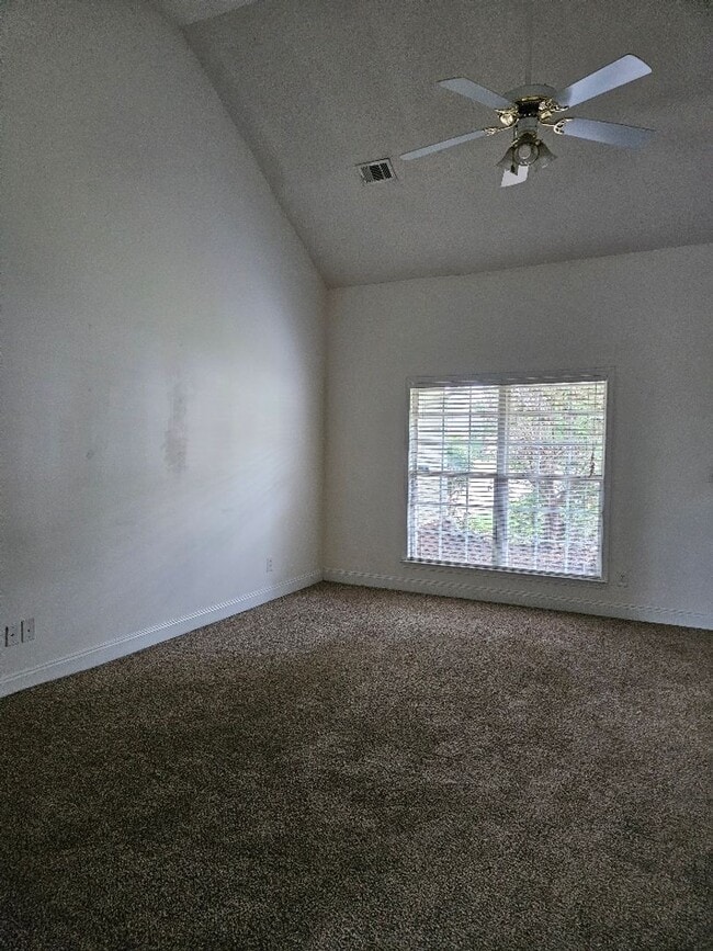 Building Photo - 116 Gailey Ct