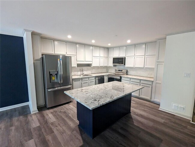 Foto del edificio - 1865 D'Youville Ln