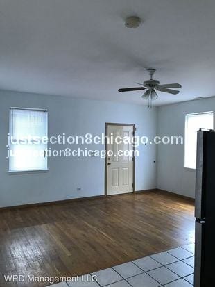 Building Photo - 6146 S King Dr
