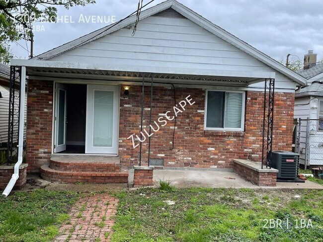 Foto del edificio - 1303 E Eichel Ave