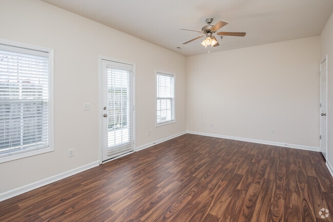 3BR, 2.5BA - Hunter - 1,447SF - Living Room - Chapman's Retreat