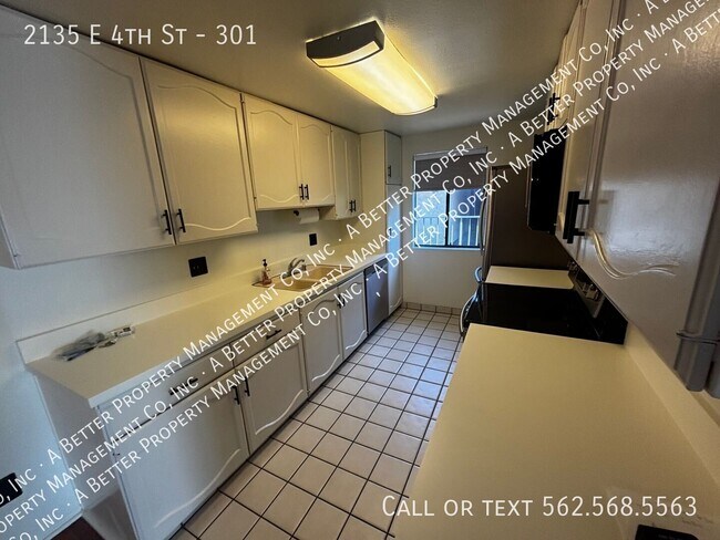 Foto del edificio - 2135 E 4th St
