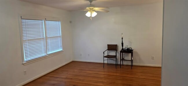 Building Photo - 14 Gulf Ln