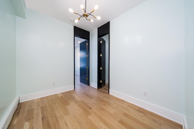 Building Photo - 541 Newark Ave