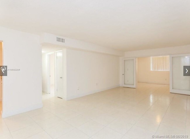 Foto del edificio - 9002 SW 97th Ave