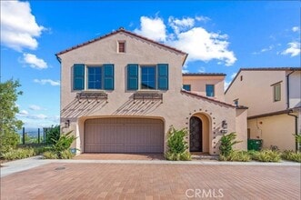 Building Photo - 135 Oceano