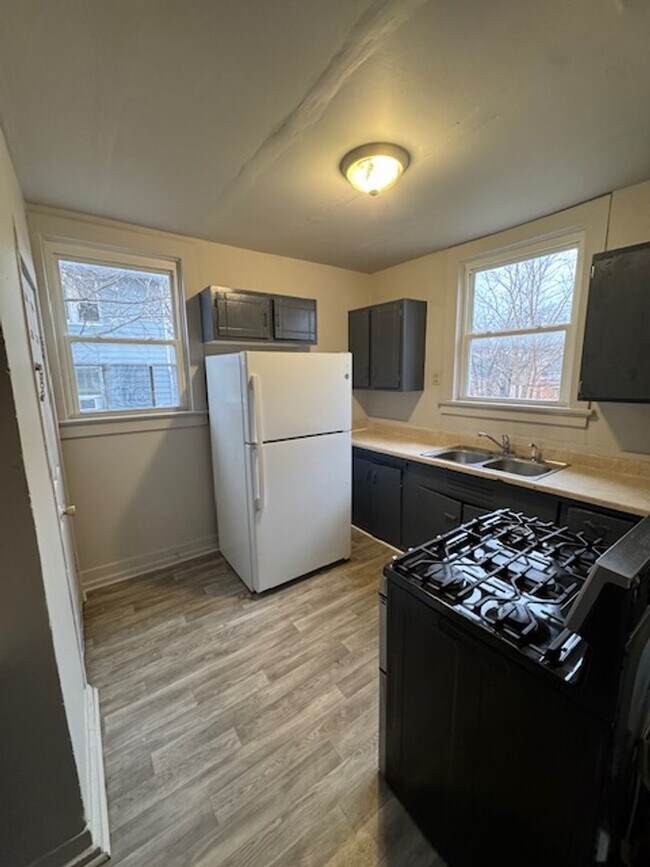 Foto del edificio - 1407 Taylor St