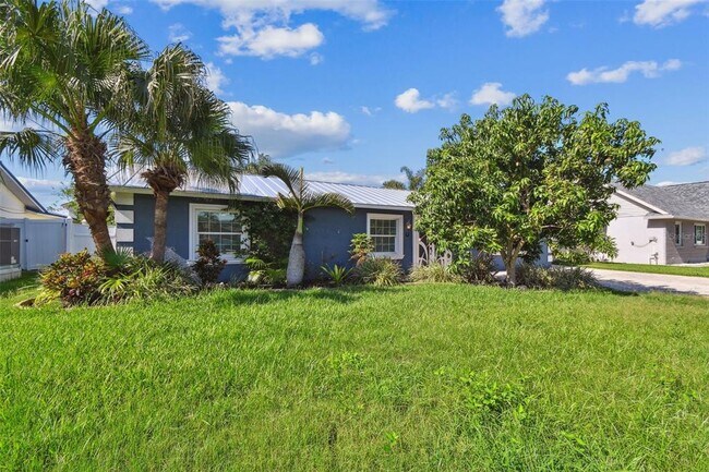 Building Photo - 8708 Thornwood Ln