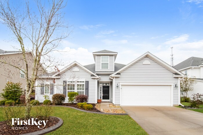 Foto principal - 228 Berwick Dr