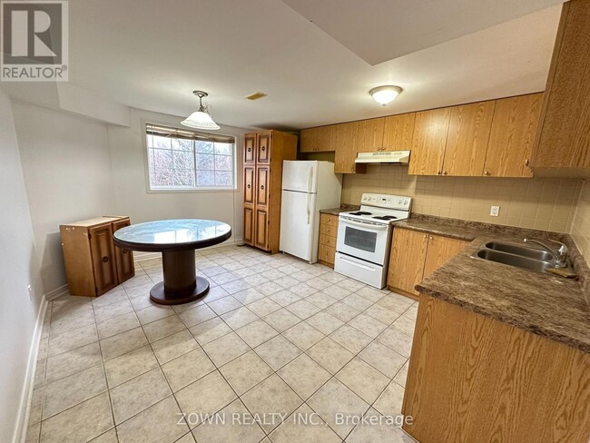 Photo du bâtiment - 124 Meandering Trail