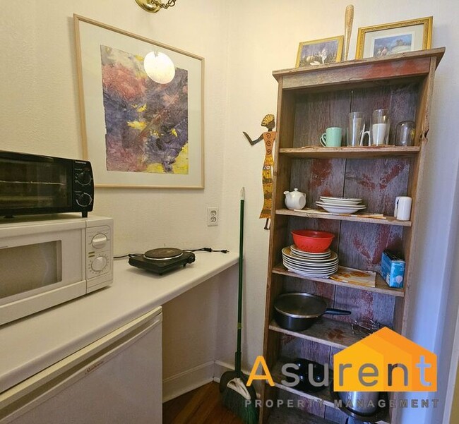 Foto del edificio - Charming Furnished unit close to downtown ...