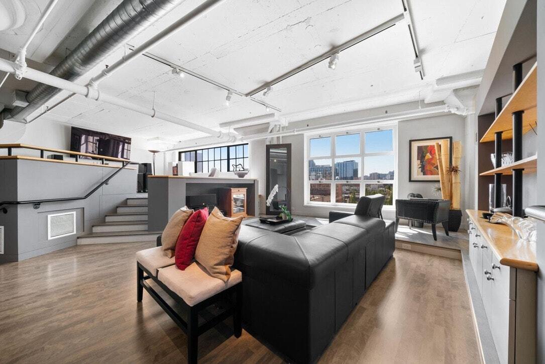 Foto principal - 1314 NW Irving St