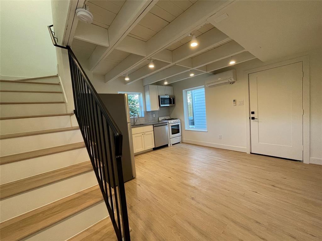 7407 Rusk St Unit D, Houston, TX 77011 Room for Rent in Houston, TX