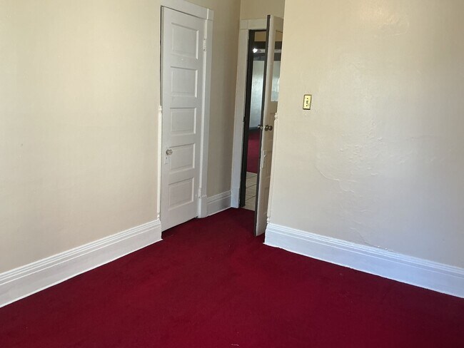 Foto del edificio - 800-802 S 32nd St