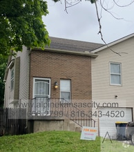 Building Photo - 1521 Jackson Ave
