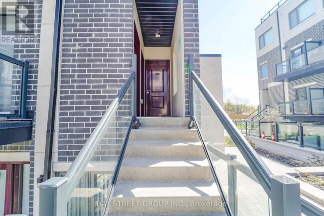 Photo du bâtiment - 3427-C23427 Sheppard Ave E
