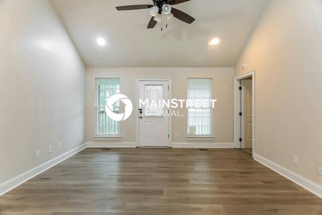 Foto del edificio - 3 Bedroom Pet-Friendly Home in HAYDEN, AL with Main Street Renewal