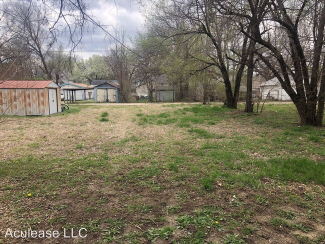 Foto del edificio - 2 br, 1 bath House - 121 SW 2nd