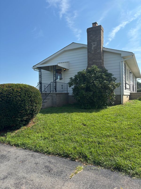 Foto del edificio - 21001 Westerly Ave