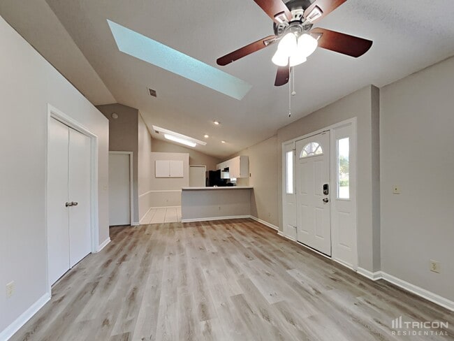 Building Photo - 71 Naugatuck Dr