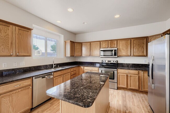 Foto del edificio - 8870 Christy Ct