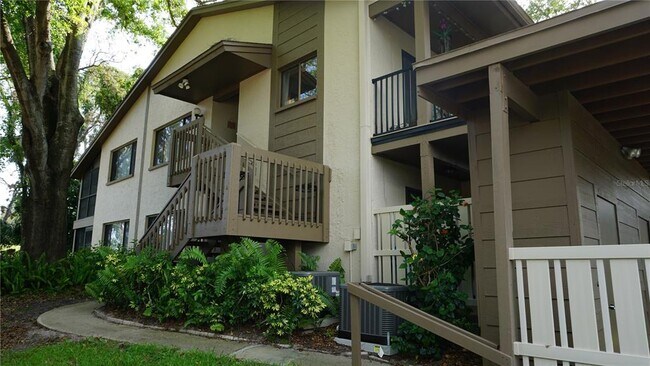 Foto del edificio - 13012 Wedgewood Way