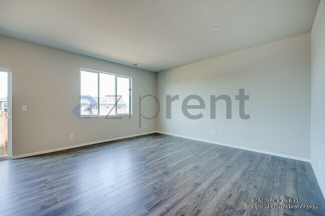 Foto del edificio - 10747 186th St Ct E