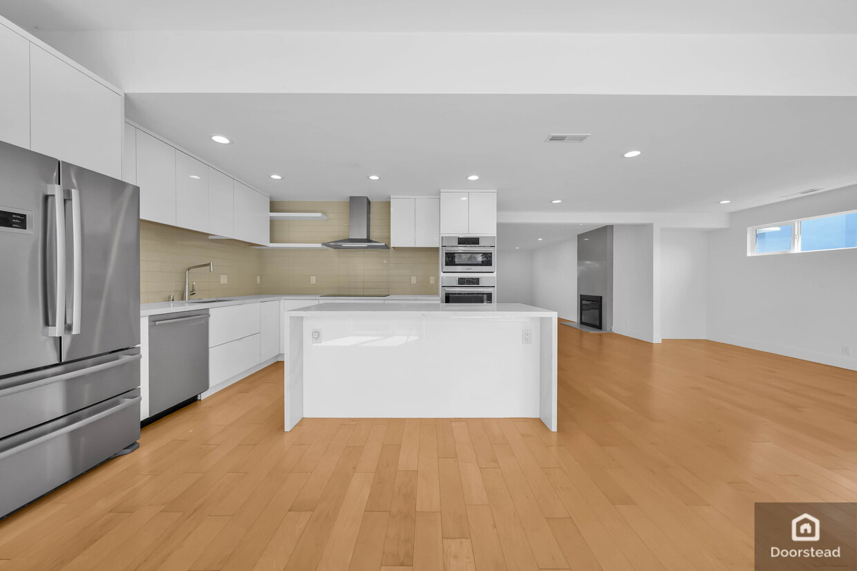 Foto principal - 517 Roxbury Way