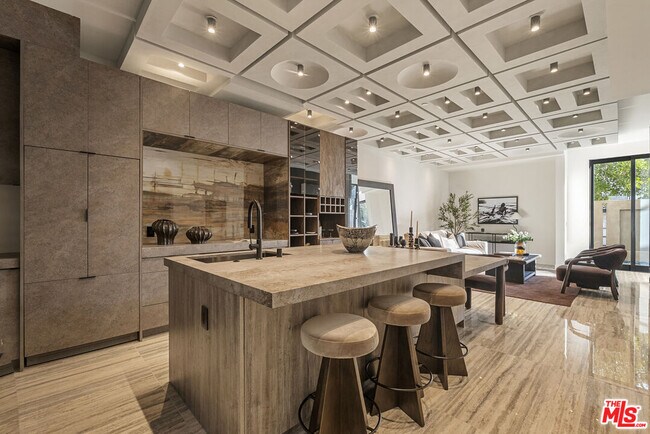 Foto del edificio - 1021 N Ogden Dr