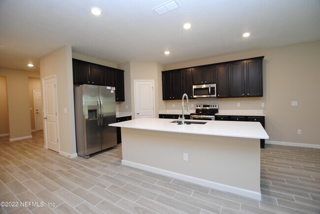 Building Photo - 12155 BLOCKHOUSE CREEK Ct