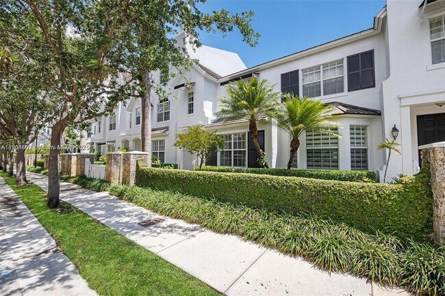 Building Photo - 7765 SW 54th Ct