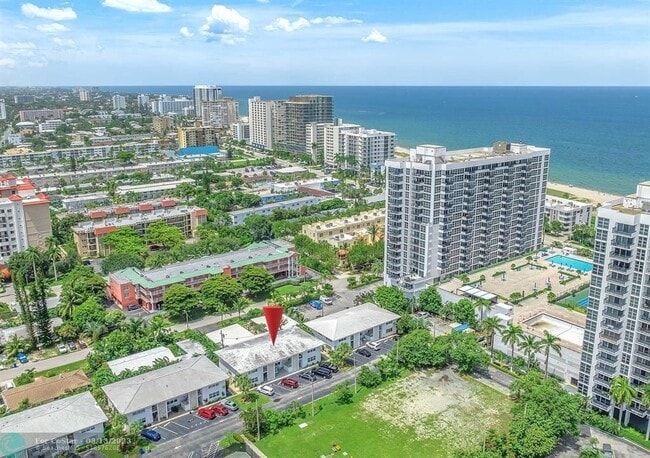 Building Photo - 3213 Colony Club Rd