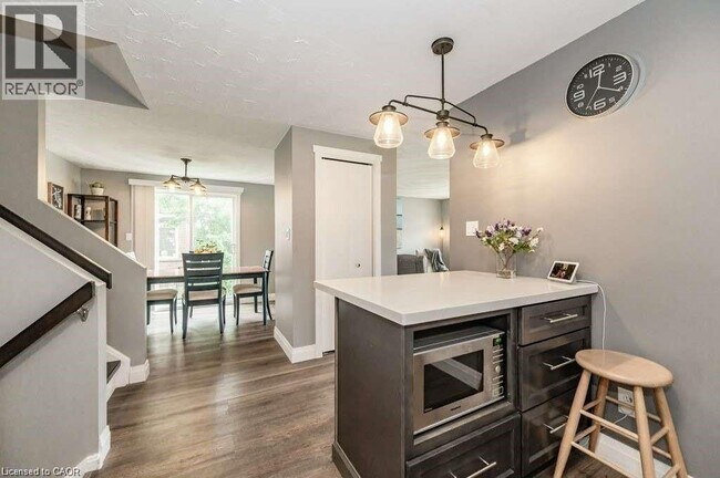 Photo du bâtiment - 41 Ridgeway Crescent