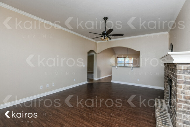 Foto del edificio - 548 W Shadow Ridge Way