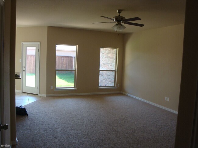 Building Photo - 3513 Woodshire Ave