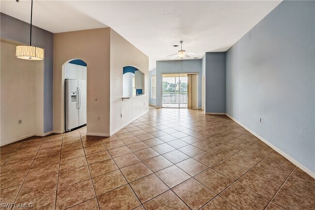 Building Photo - 1215 Sweetwater Ln
