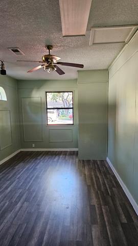 Building Photo - 10033 Goodyear Dr