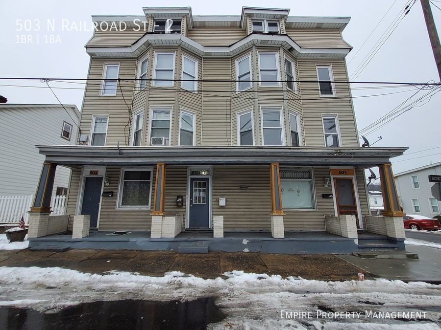 503 N Railroad St Unit 2, Tamaqua, PA 18252 Room for Rent in Tamaqua