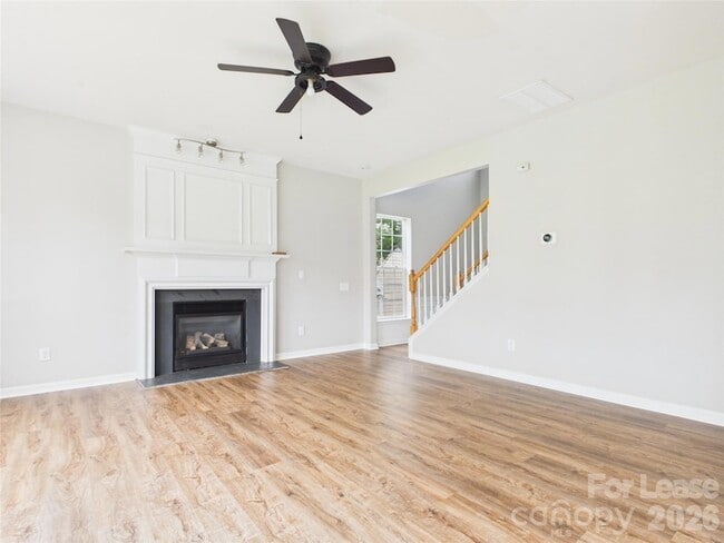 Building Photo - 2204 Arbor Vista Dr