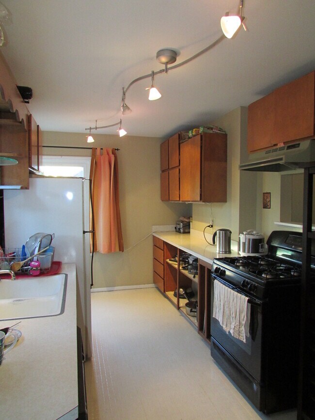 Foto del edificio - 3315 NE 75th St