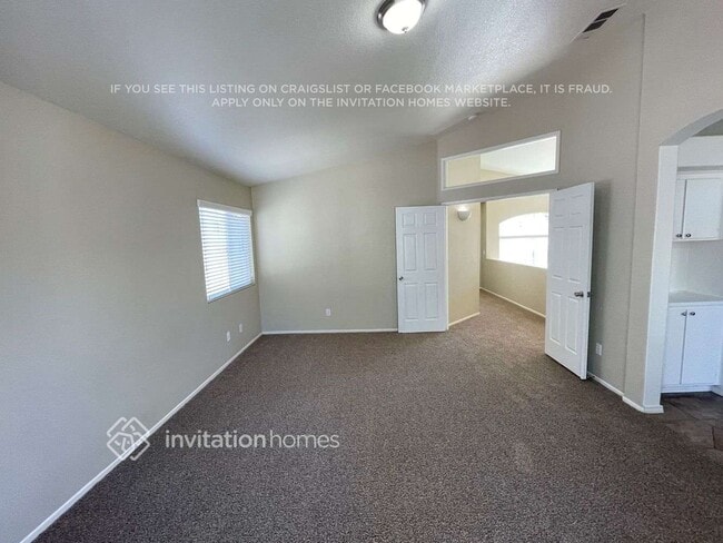 Building Photo - 23842 Sweet Pea Ct