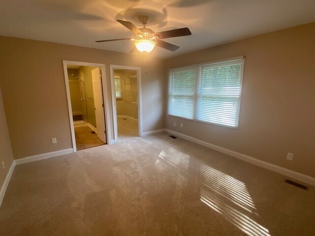 Foto del edificio - 3581 High Ridge Rd