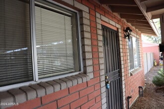 Building Photo - 4207 Calle Barona