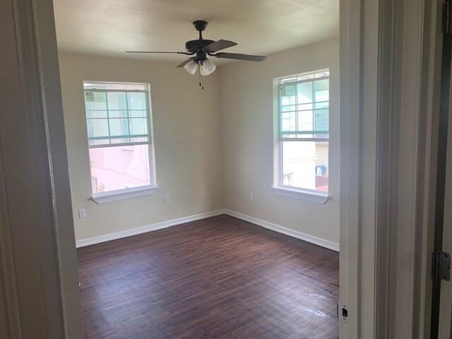Bedroom 1. - 618 S Nebraska Ave