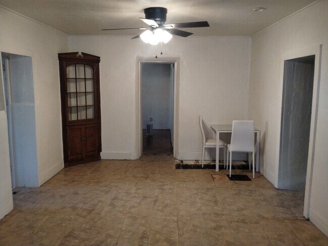 Foto del edificio - 309 Hilltop St