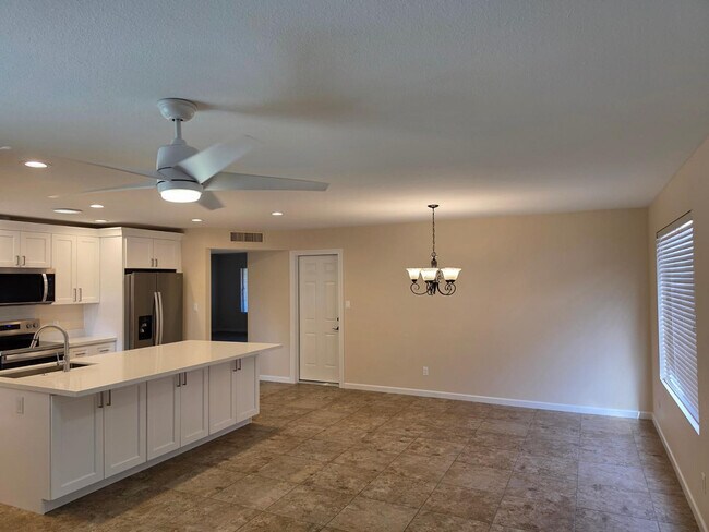 Foto del edificio - 11158 N 107th Way