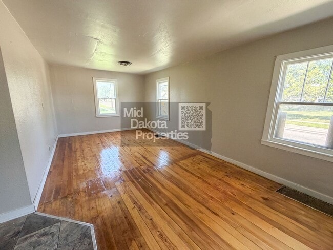 Foto del edificio - 623 N Edmunds St