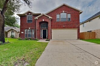 Building Photo - 728 Pateway Ct