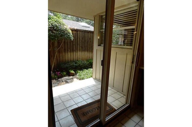 Foto del edificio - 2304 Canyon Valley Trail