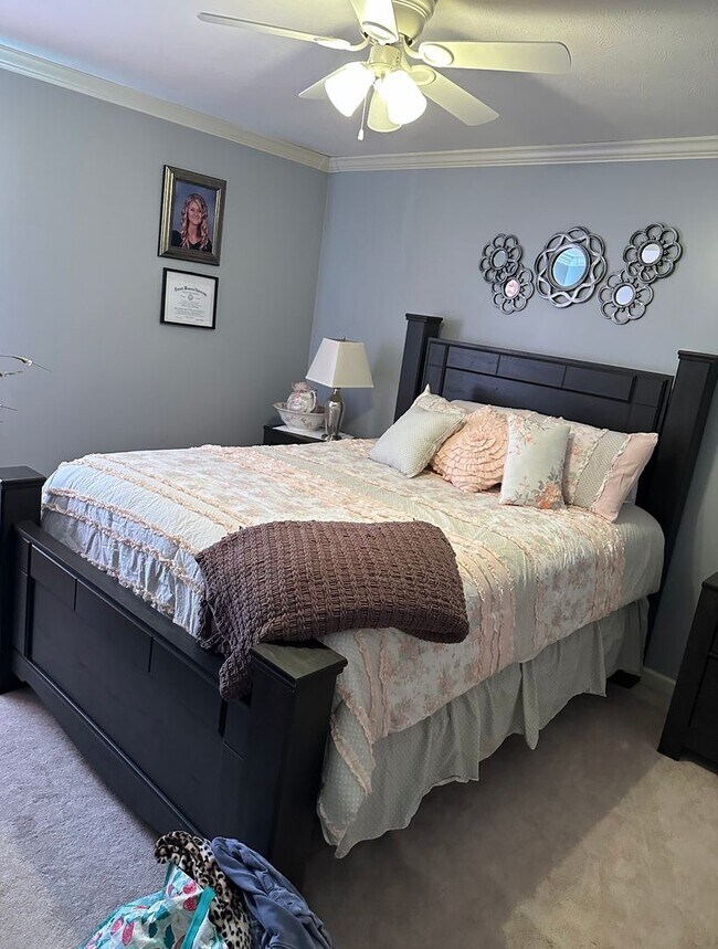 Building Photo - Rutledge 37861 - Beautifully Modernized 3 Bedroom, 2 Bath Home in Deer Ridge Subdivision! - Call ...